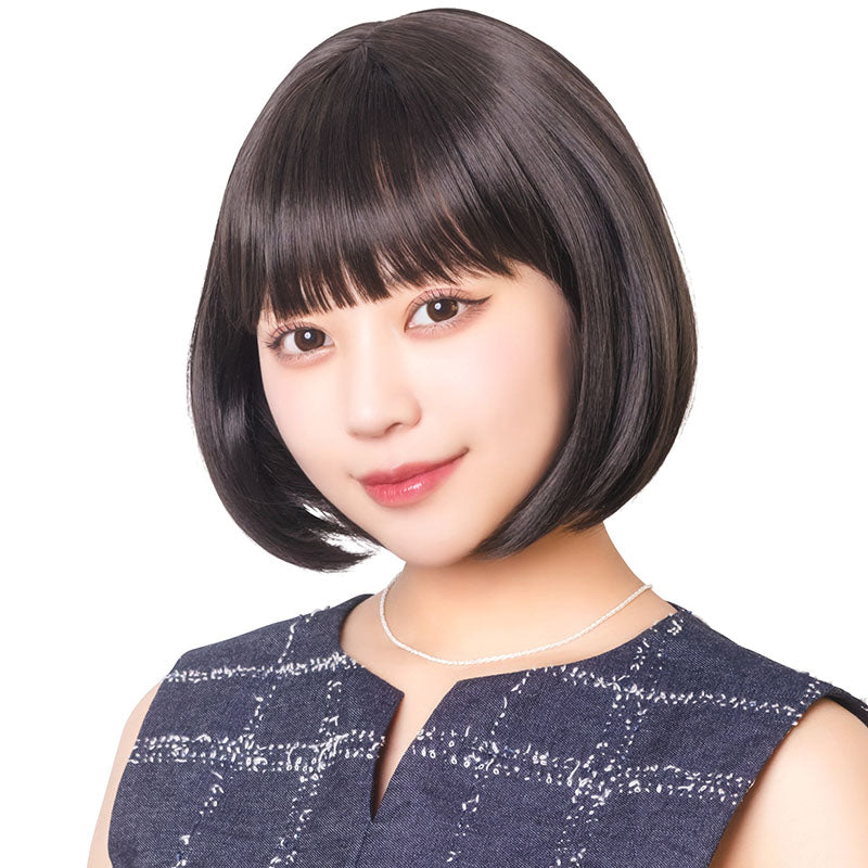 WIGGY RICH Blunt-Cut Bob