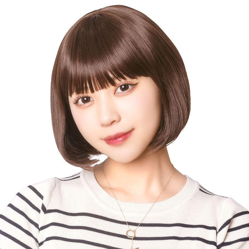 WIGGY RICH Blunt-Cut Bob